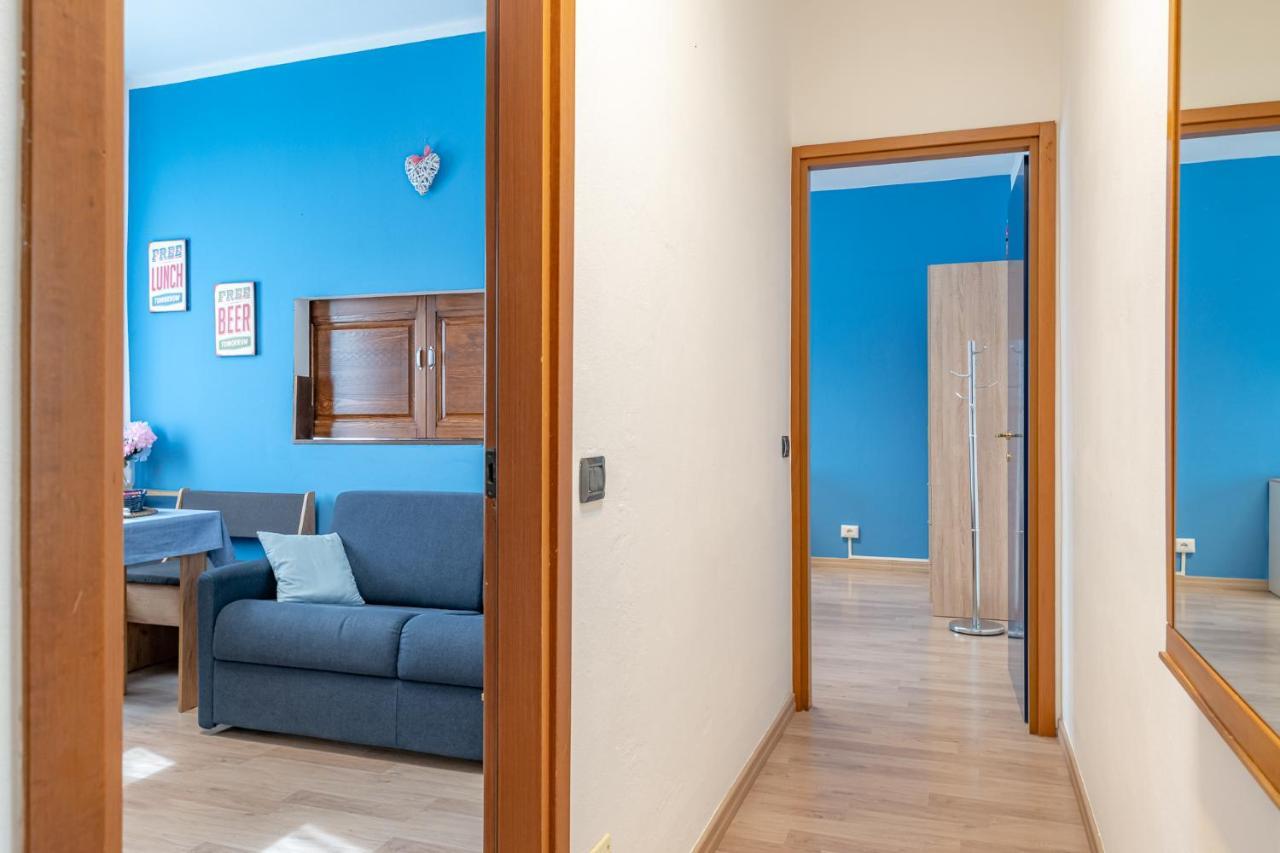 Ferienwohnung Bilocale Blue Relax Erba Exterior foto